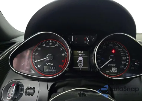 2011 Audi R8 5.2 Quattro z USA, uszkodzony, nr VIN WUAVNAFGXBN000629